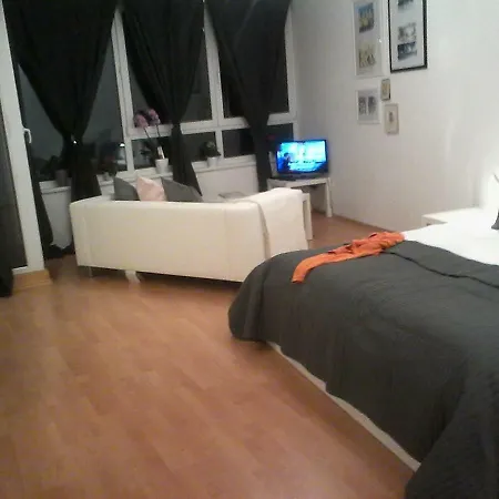 شقة Mitten In Der Innenstadt, Genial!