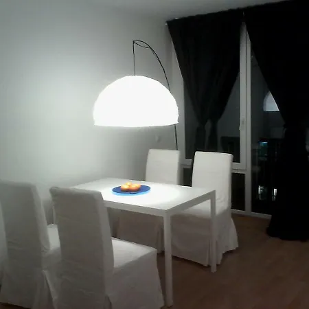 شقة Mitten In Der Innenstadt, Genial! لبسيا